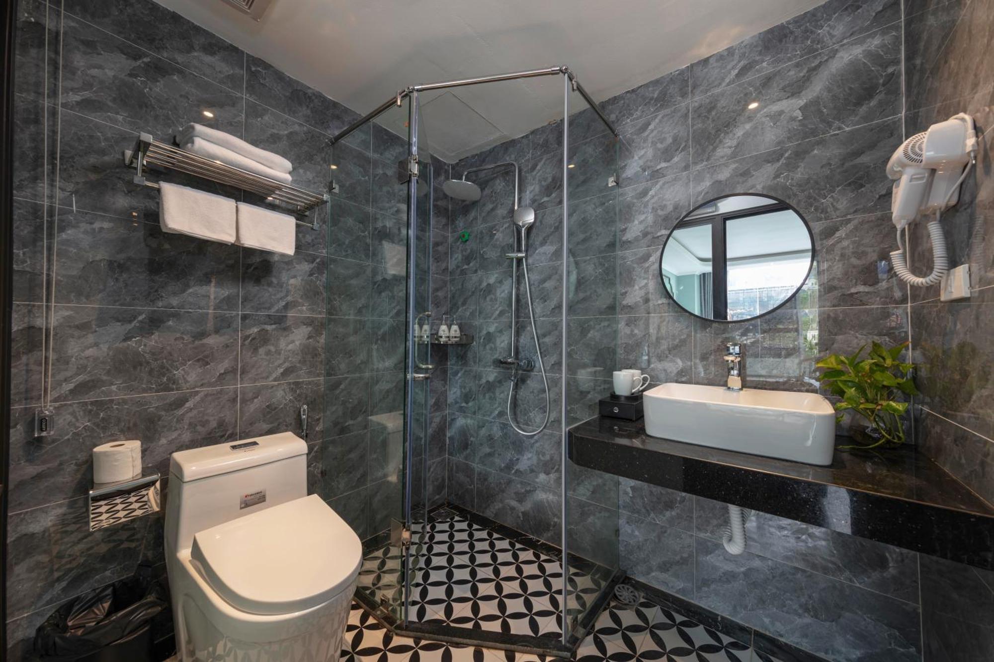 Madelise Amica Hotel And Travel Hanoi Zimmer foto