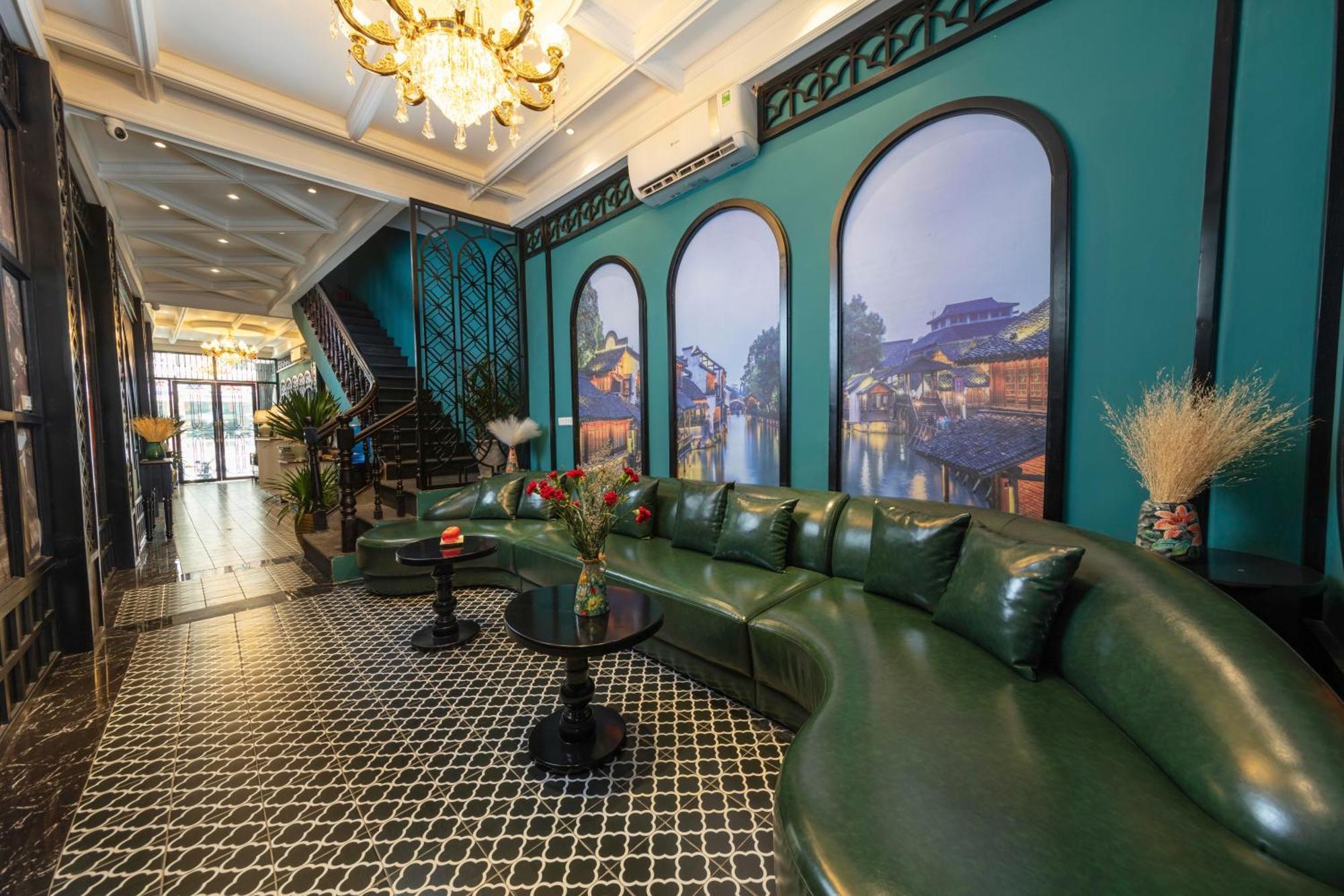 Madelise Amica Hotel And Travel Hanoi Exterior foto