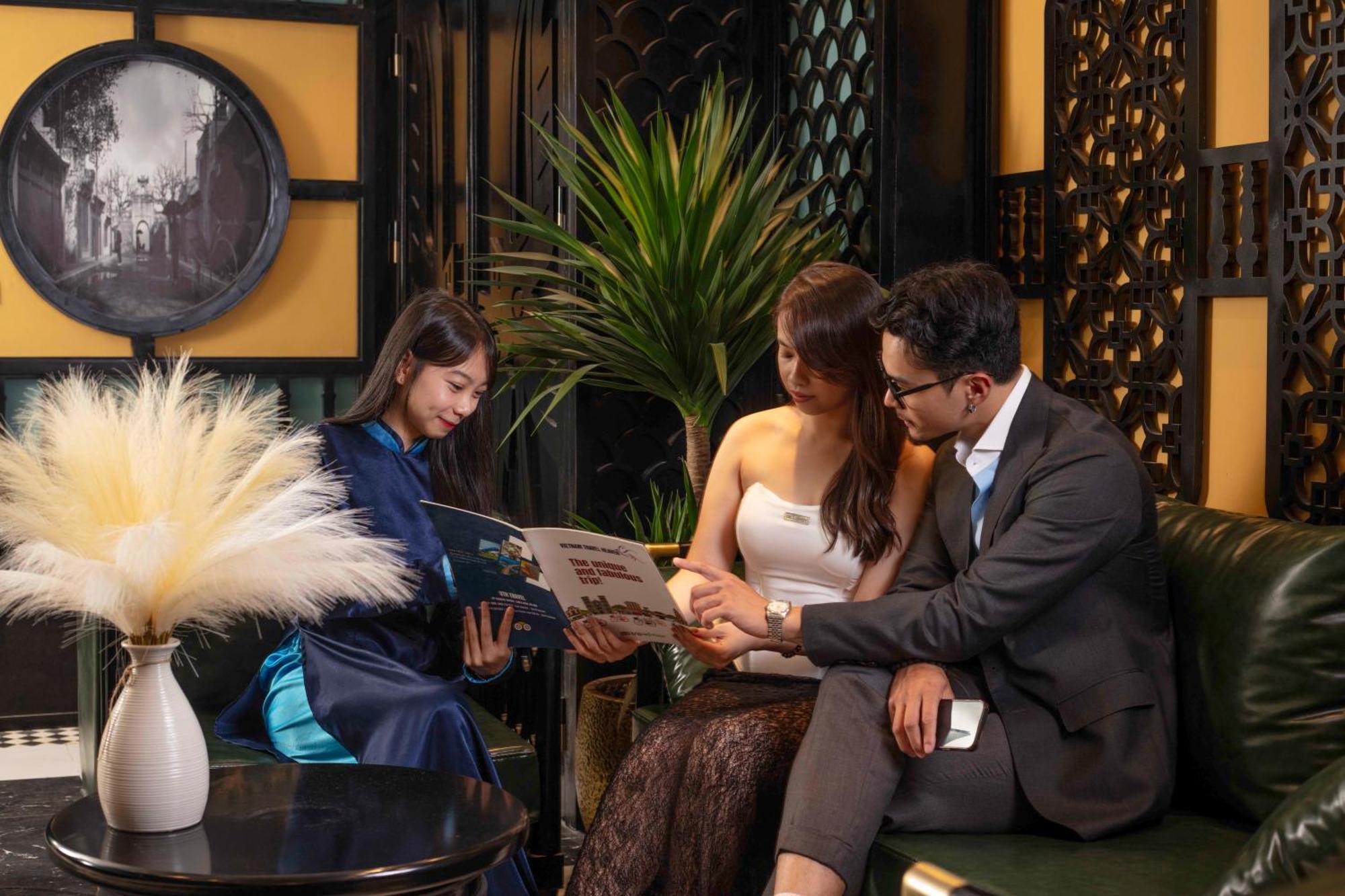 Madelise Amica Hotel And Travel Hanoi Exterior foto